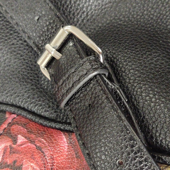 *FREE W/ Purchase Of One Other Item* Dana Buckman Floral Mini BackPack - Picture 6 of 14